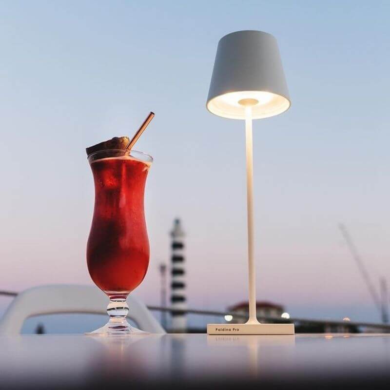 Outdoor Touch Table Lamps Desk Modern Bedroom Light Rechargeable Bar Cordless Restaurant Table Lamp with USB Charging Port